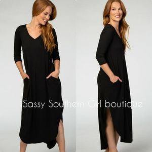 🆕⭐ Black long sleeve maxi/midi dress